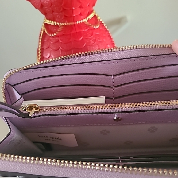 Kate Spade Sylvia  Clover Applique Slim Continental Wallet - Picture 4 of 5